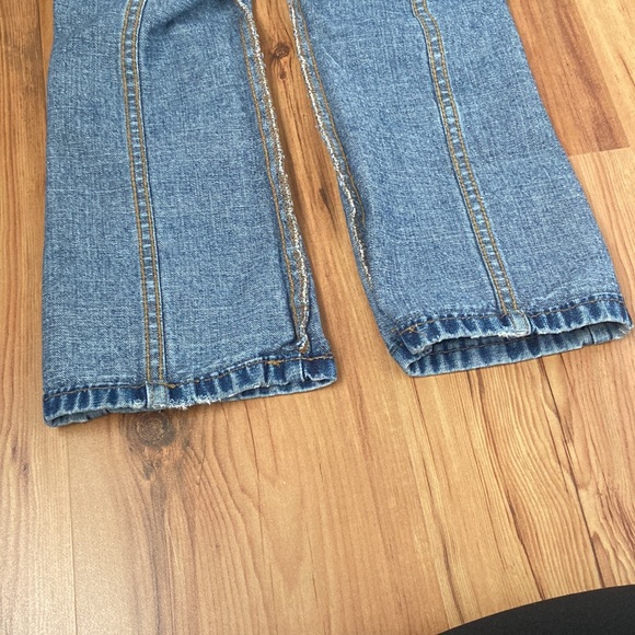 Tommy Hilfiger Jeans Size 3T - Picture 10 of 10
